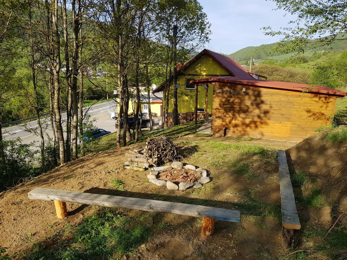 Chatka Na Hranici Circ Exterior foto