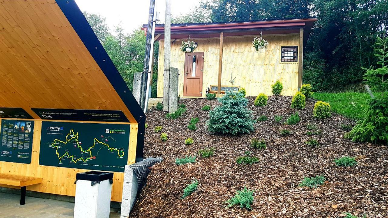 Chatka Na Hranici Circ Exterior foto